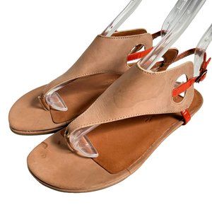 Gentle Souls sandals Opal size 8 brown beige leather ankle strap flat thong